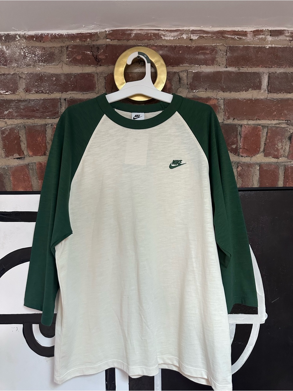 Nike 3/4 sleeve Raglan Baseball Tee in Cream and Forest Green